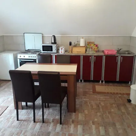 Apartment Mrsinj Korenica Exterior photo