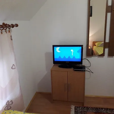 Apartment Mrsinj Korenica Exterior photo